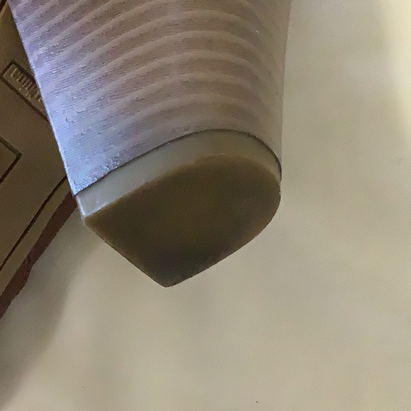 AE by Payless Brown 3" Stacked Heel Slip-on Ankle Booties Size 9 - Picture 10 of 11